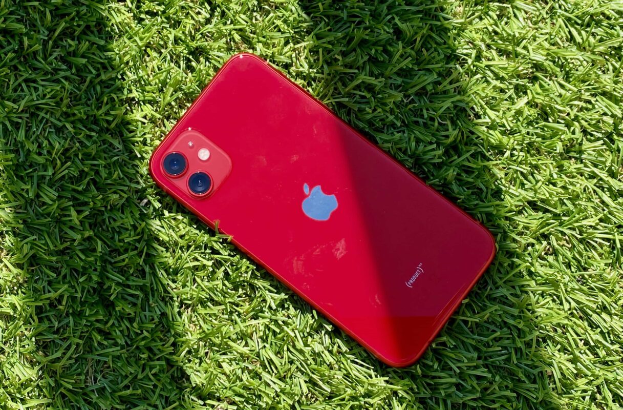 IPHONE 11 RED